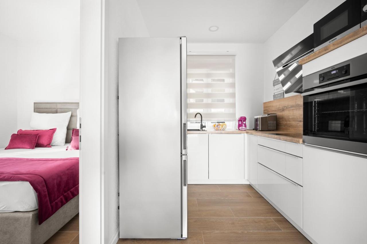 Adriatic Garden Apartments โอครูกกอร์นญี ภายนอก รูปภาพ