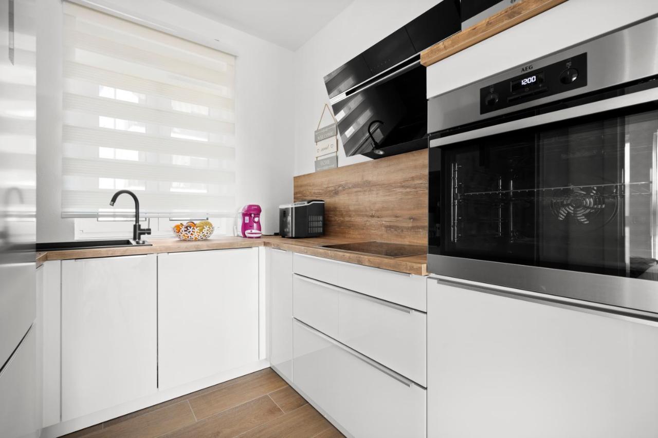 Adriatic Garden Apartments โอครูกกอร์นญี ภายนอก รูปภาพ