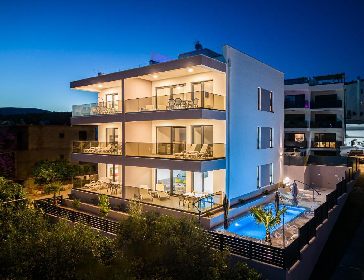 Adriatic Garden Apartments โอครูกกอร์นญี ภายนอก รูปภาพ