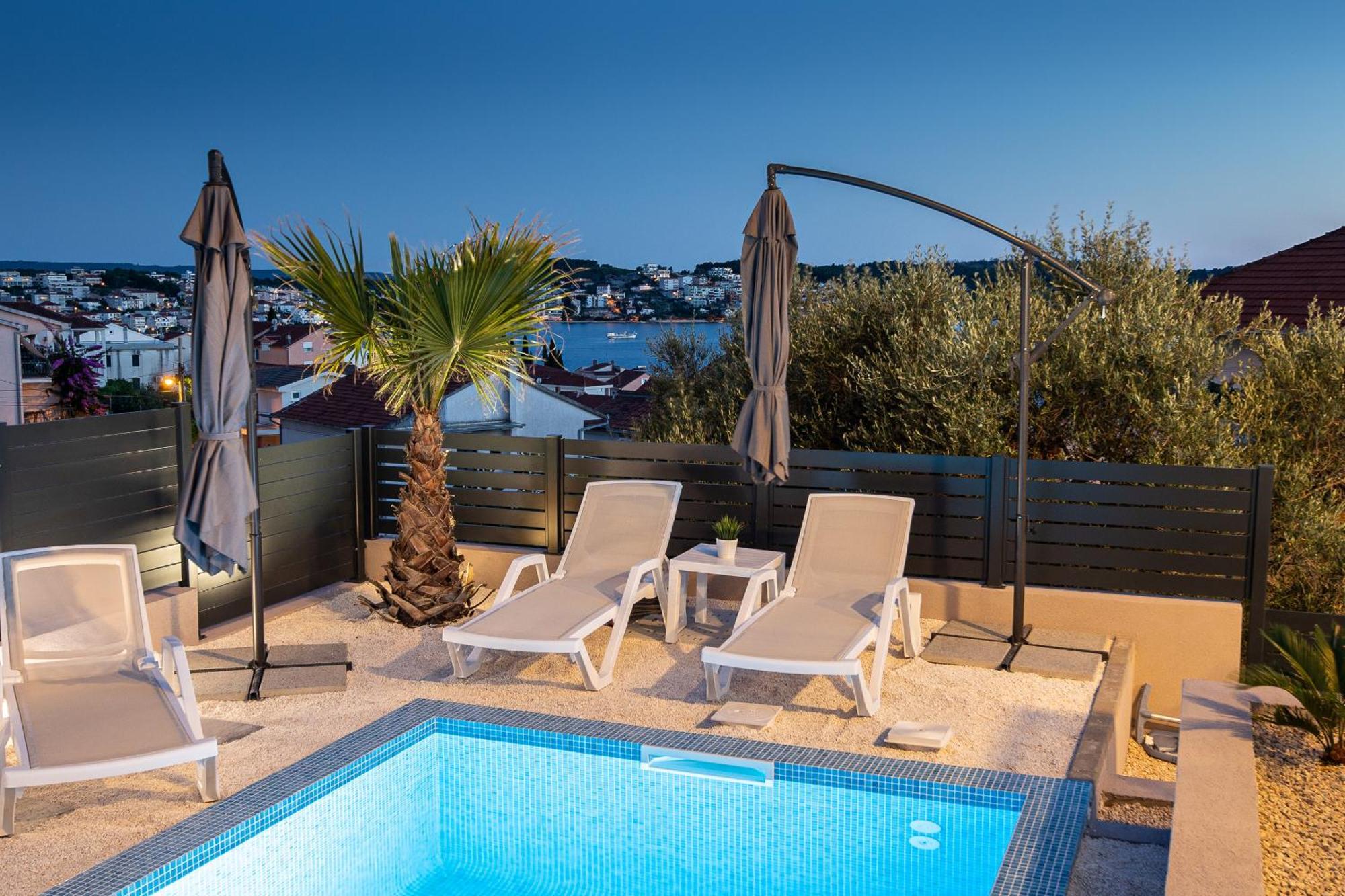 Adriatic Garden Apartments โอครูกกอร์นญี ภายนอก รูปภาพ