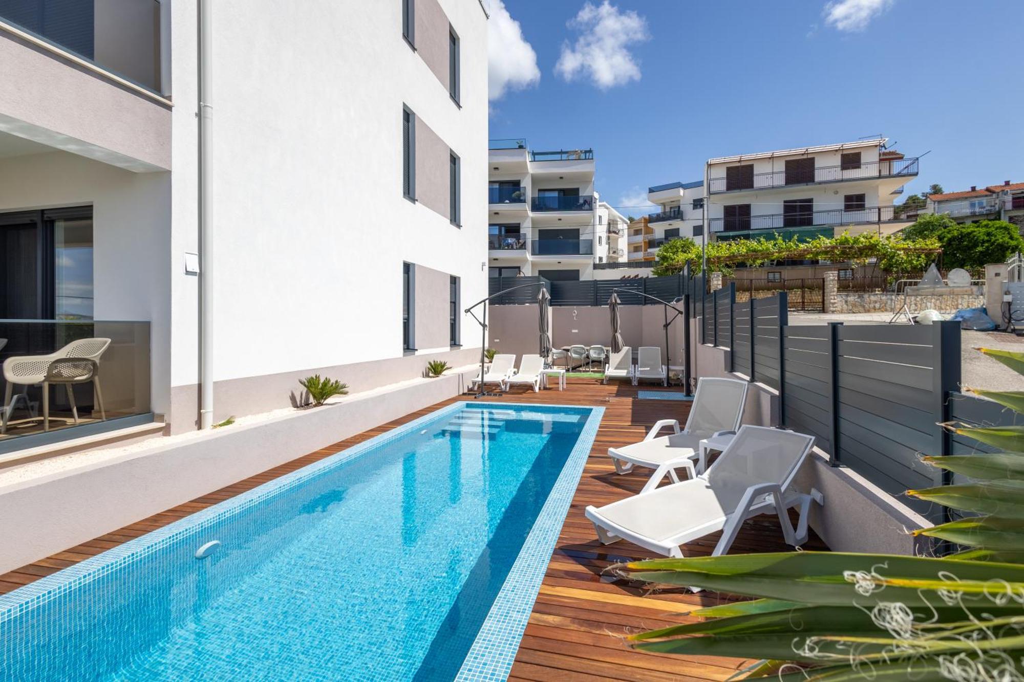 Adriatic Garden Apartments โอครูกกอร์นญี ภายนอก รูปภาพ