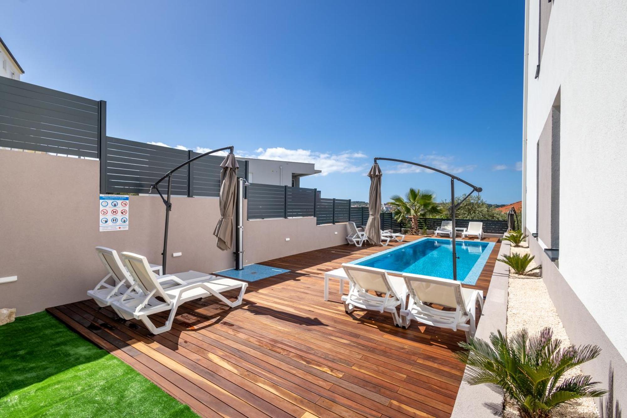Adriatic Garden Apartments โอครูกกอร์นญี ภายนอก รูปภาพ